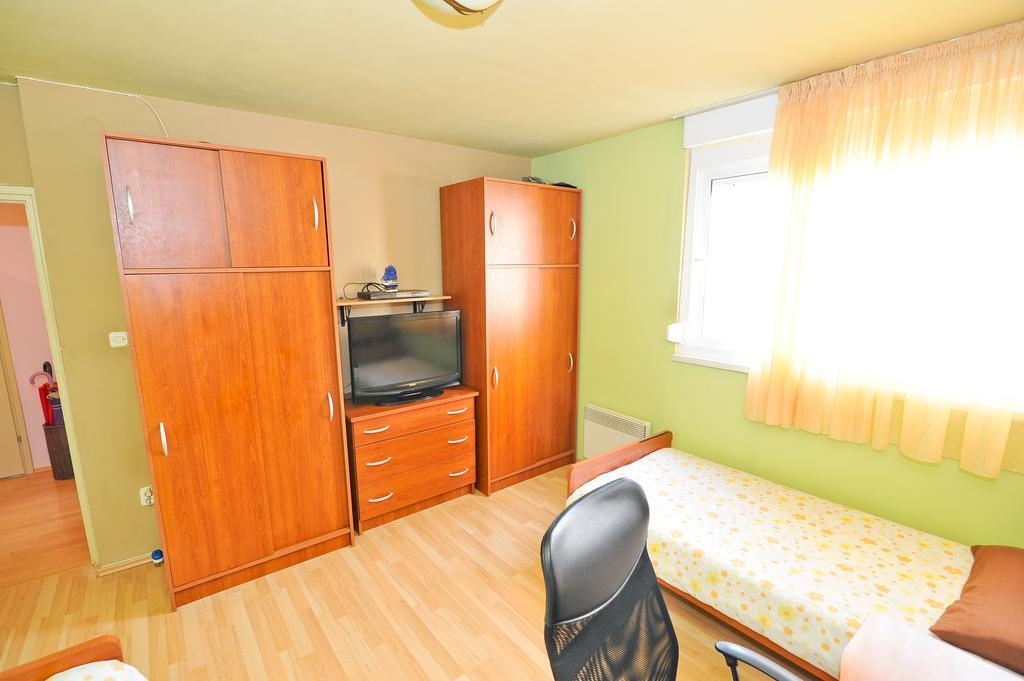 Great View Apartment زادار الغرفة الصورة
